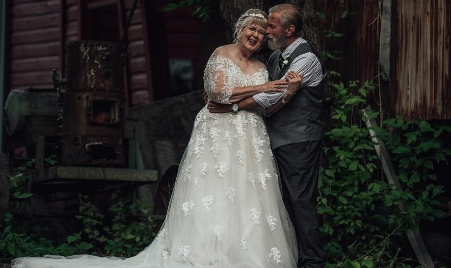 46 лет — какая свадьба, что подарить на нее